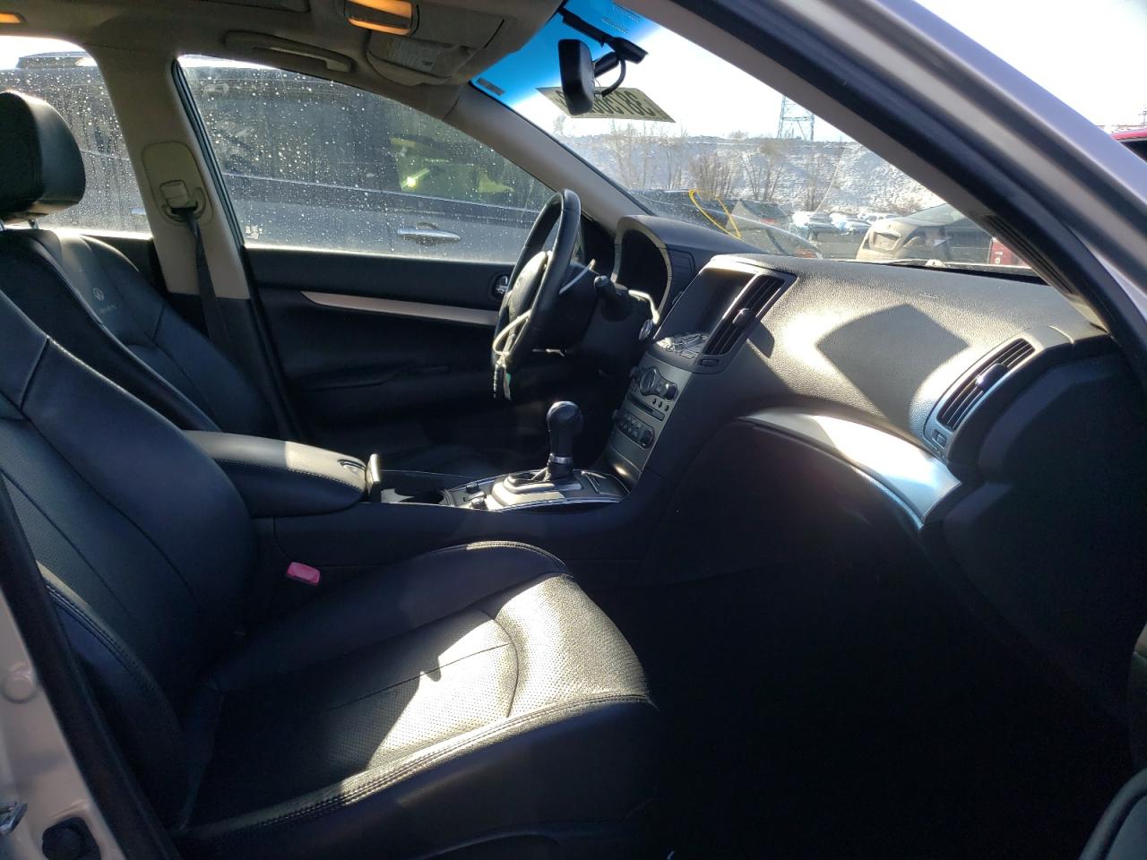 Photo 5 from auction – 2011 INFINITI G37 with VIN JN1CV6AR2BM400347