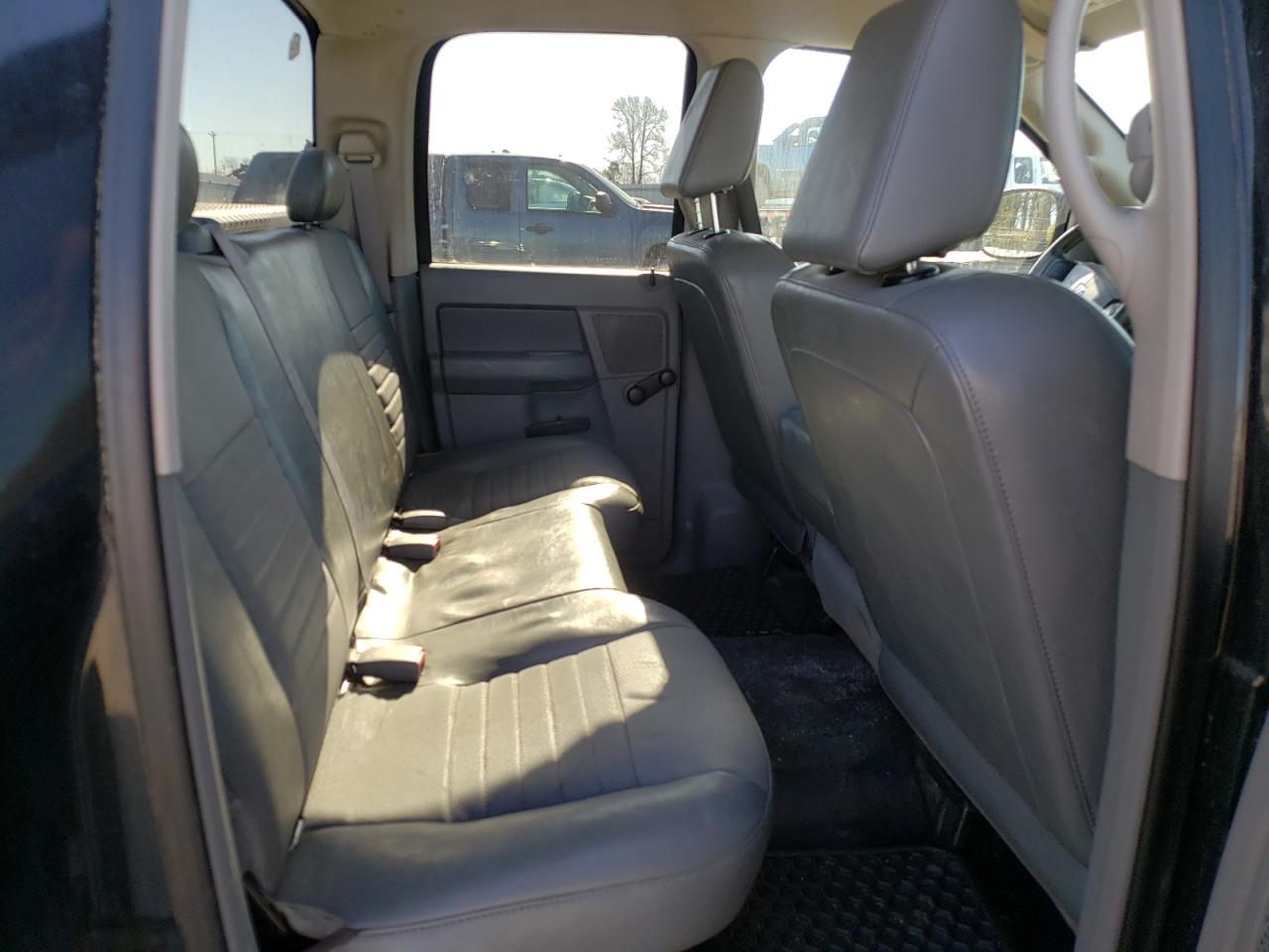 Photo 6 from auction – 2007 DODGE RAM 1500 S with VIN 1D7HA18P27J639403