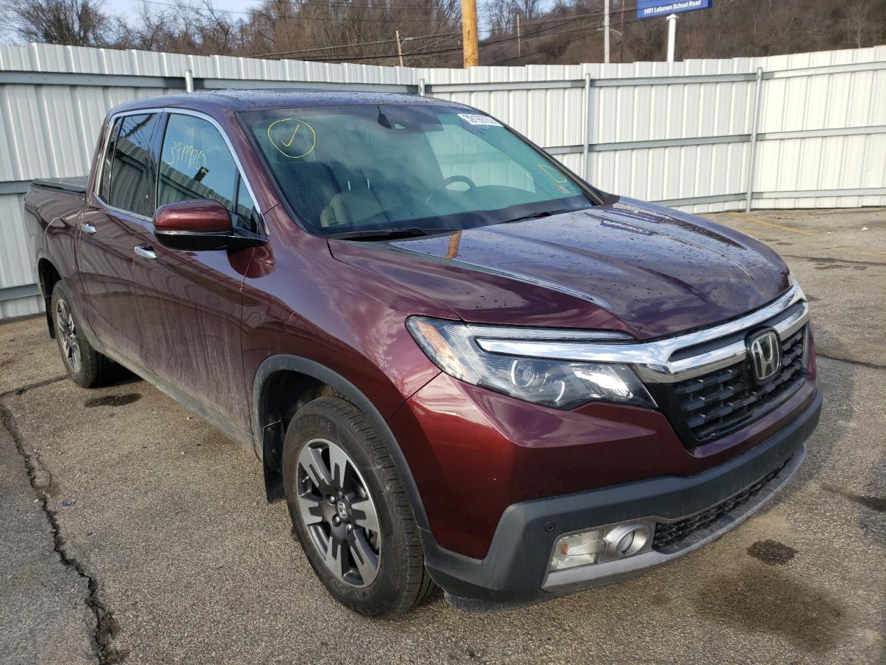 HONDA RIDGELINE 2017 with VIN 5FPYK3F74HB034031 - Photo from auction