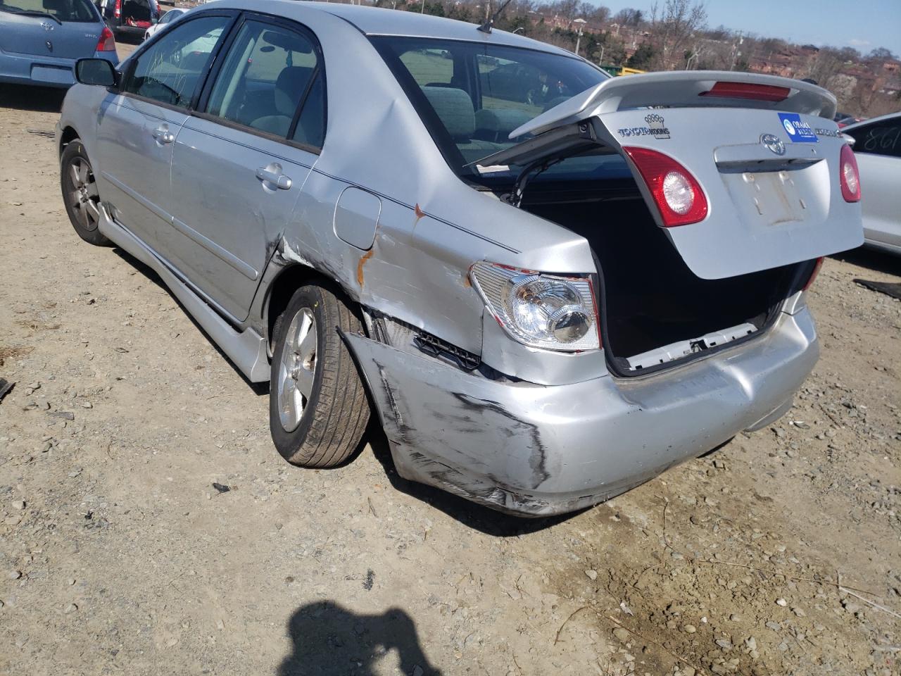 Photo 9 from auction – 2005 TOYOTA COROLLA CE with VIN 2T1BR32E25C468351