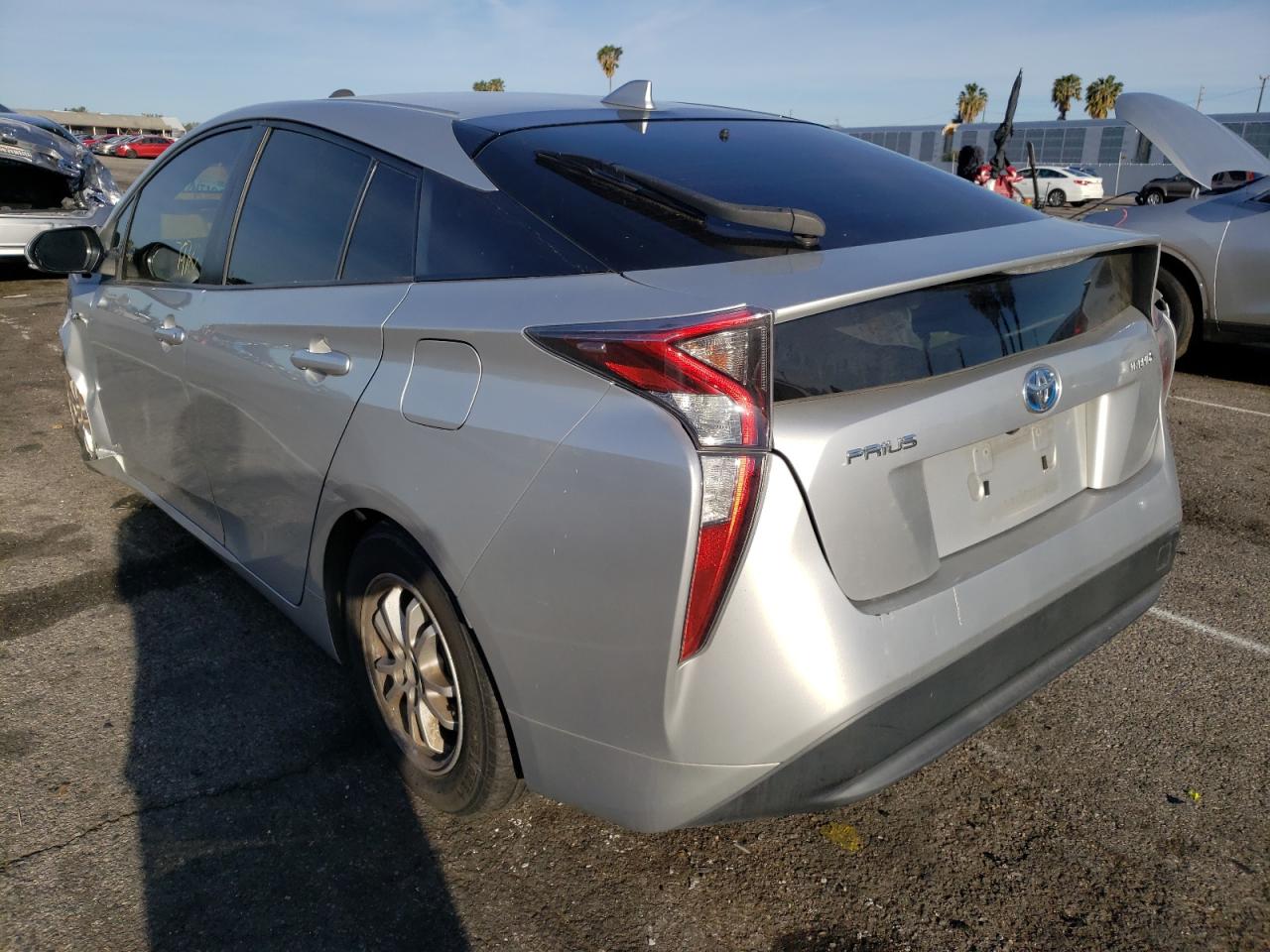 Photo 3 from auction – 2017 TOYOTA PRIUS with VIN JTDKBRFU4H3038486