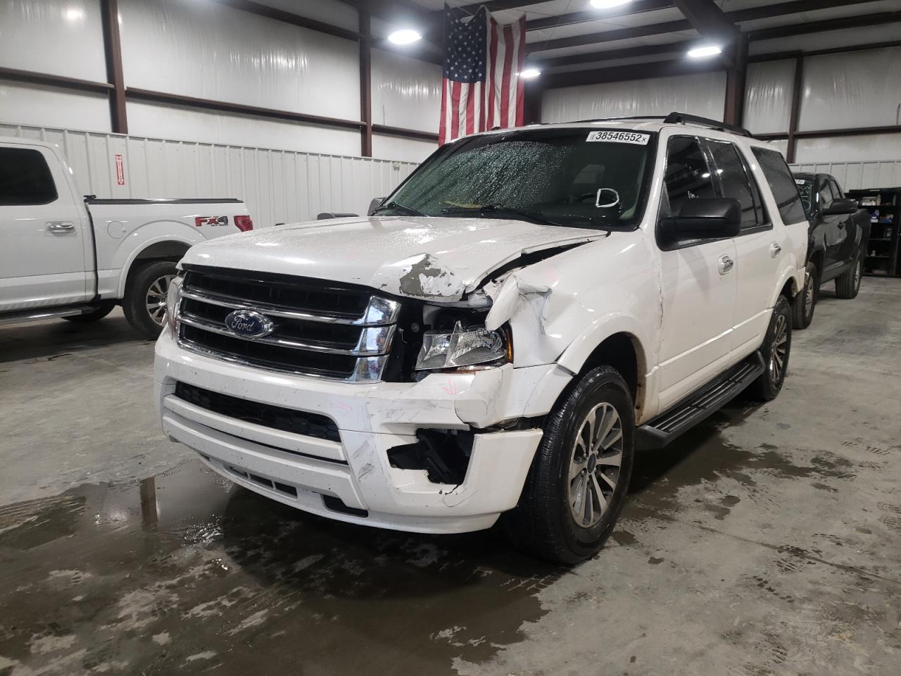 Photo 2 from auction – 2017 FORD EXPEDITION with VIN 1FMJU1HT5HEA74067