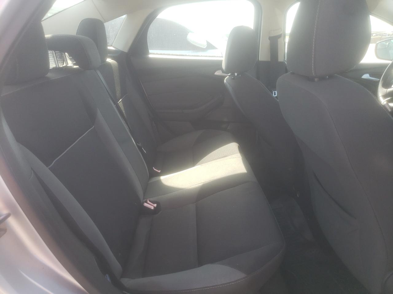 Photo 6 from auction – 2014 FORD FOCUS SE with VIN 1FADP3F20EL211699
