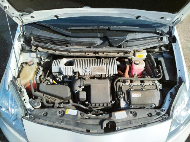 Photo 7 from auction – 2015 TOYOTA PRIUS with VIN JTDKN3DU2F0454655