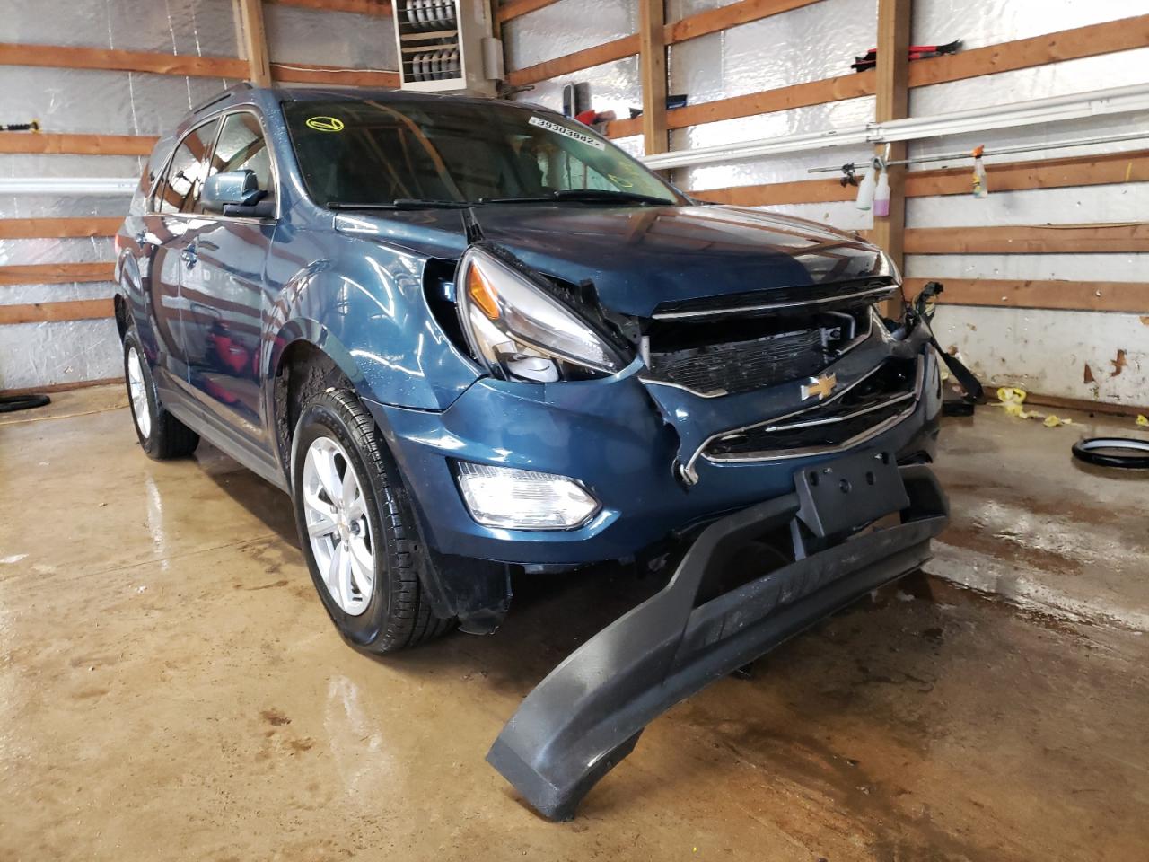 CHEVROLET EQUINOX LT 2017 with VIN 2GNFLFEK4H6146619 - Photo from auction