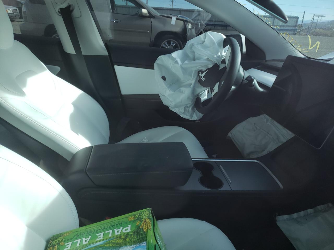 Photo 5 from auction – 2021 TESLA MODEL 3 with VIN 5YJ3E1ECXMF926257