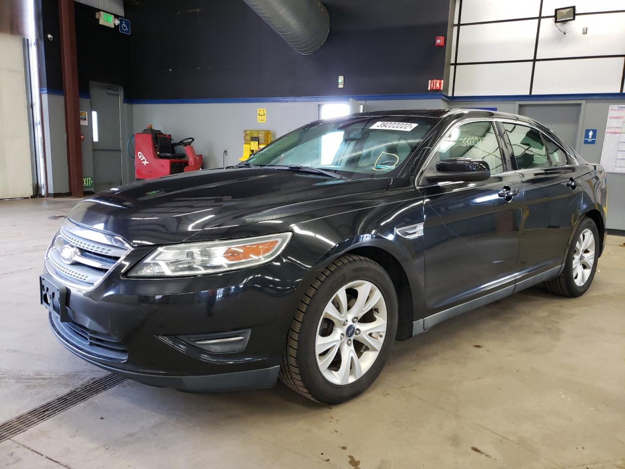 Photo 2 from auction – 2011 FORD TAURUS SEL with VIN 1FAHP2EW1BG171587
