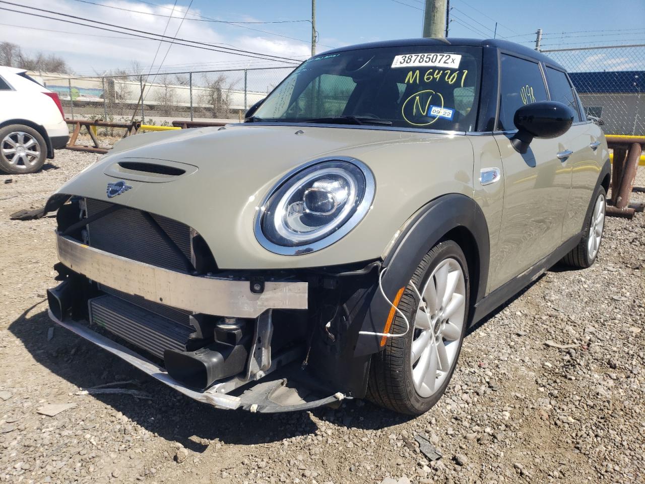 Photo 2 from auction – 2020 MINI COOPER S with VIN WMWXU9C03L2M64201