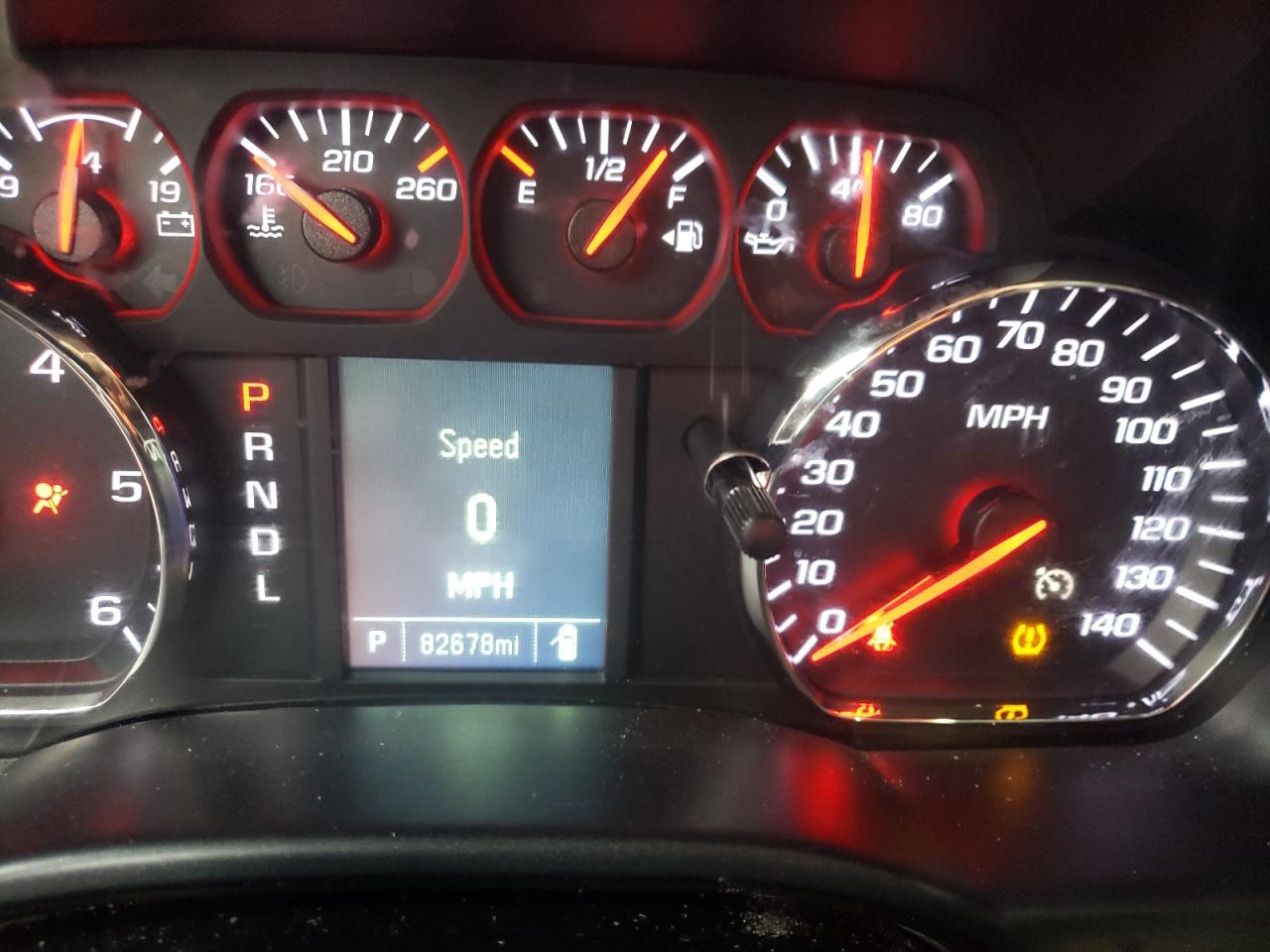 Photo 8 from auction – 2018 CHEVROLET SILVERADO with VIN 1GCVKNEC5JZ340922