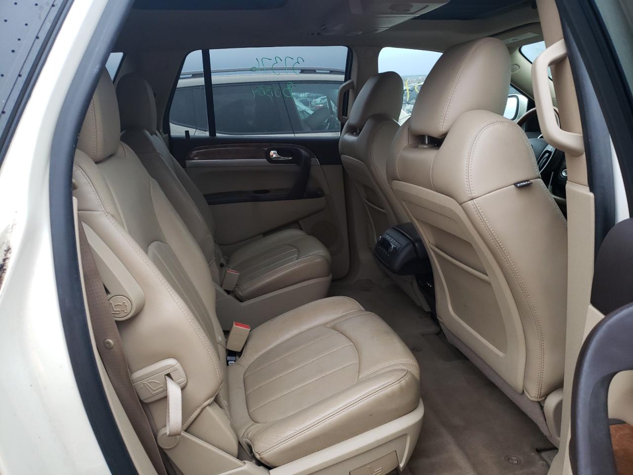 Photo 6 from auction – 2011 BUICK ENCLAVE CX with VIN 5GAKRCEDXBJ157495
