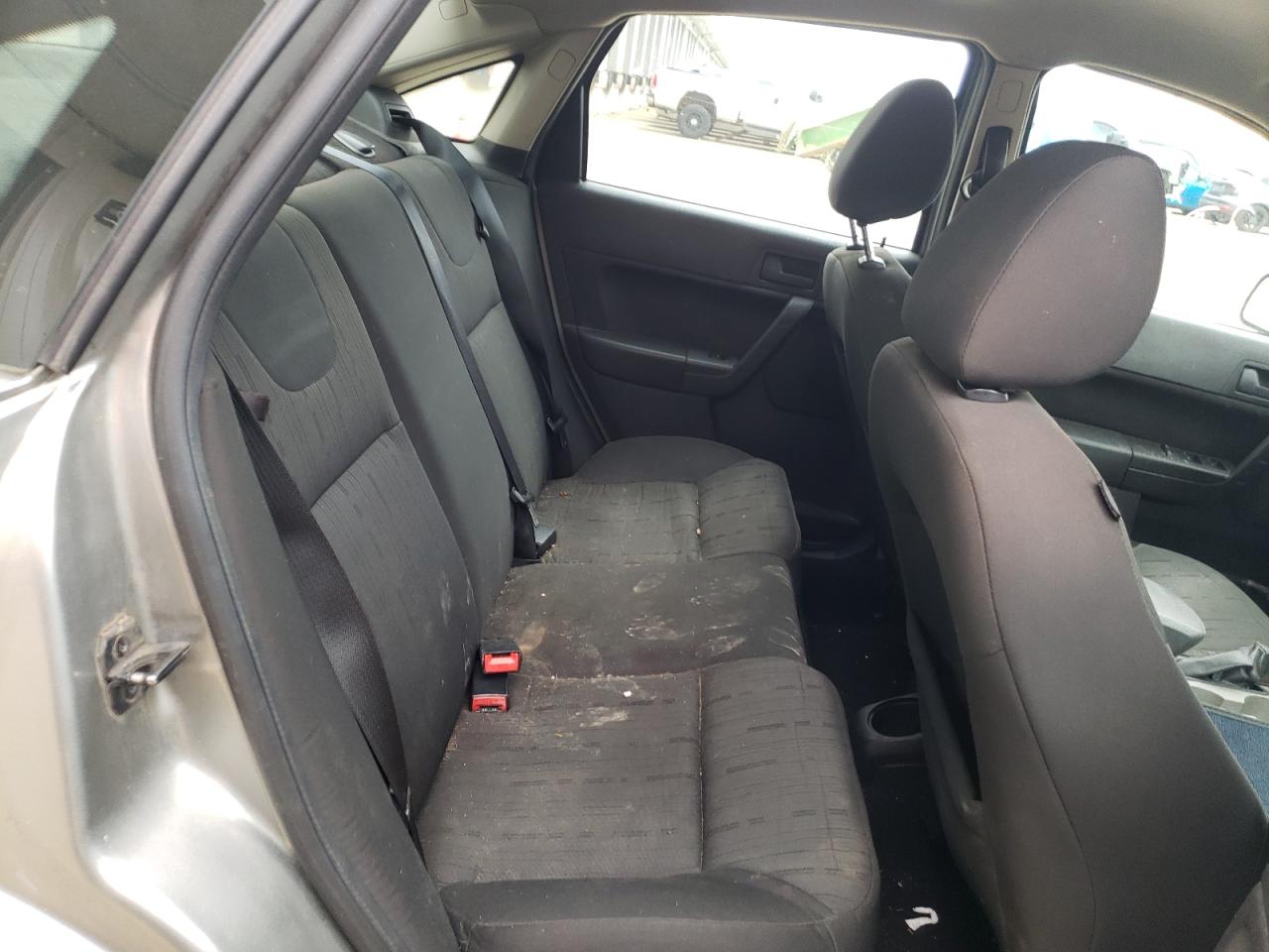 Photo 6 from auction – 2008 FORD FOCUS SE with VIN 1FAHP35N58W155694