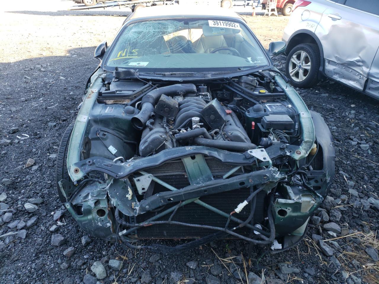 Photo 9 from auction – 1998 JAGUAR XK8 with VIN SAJGX2245WC028360