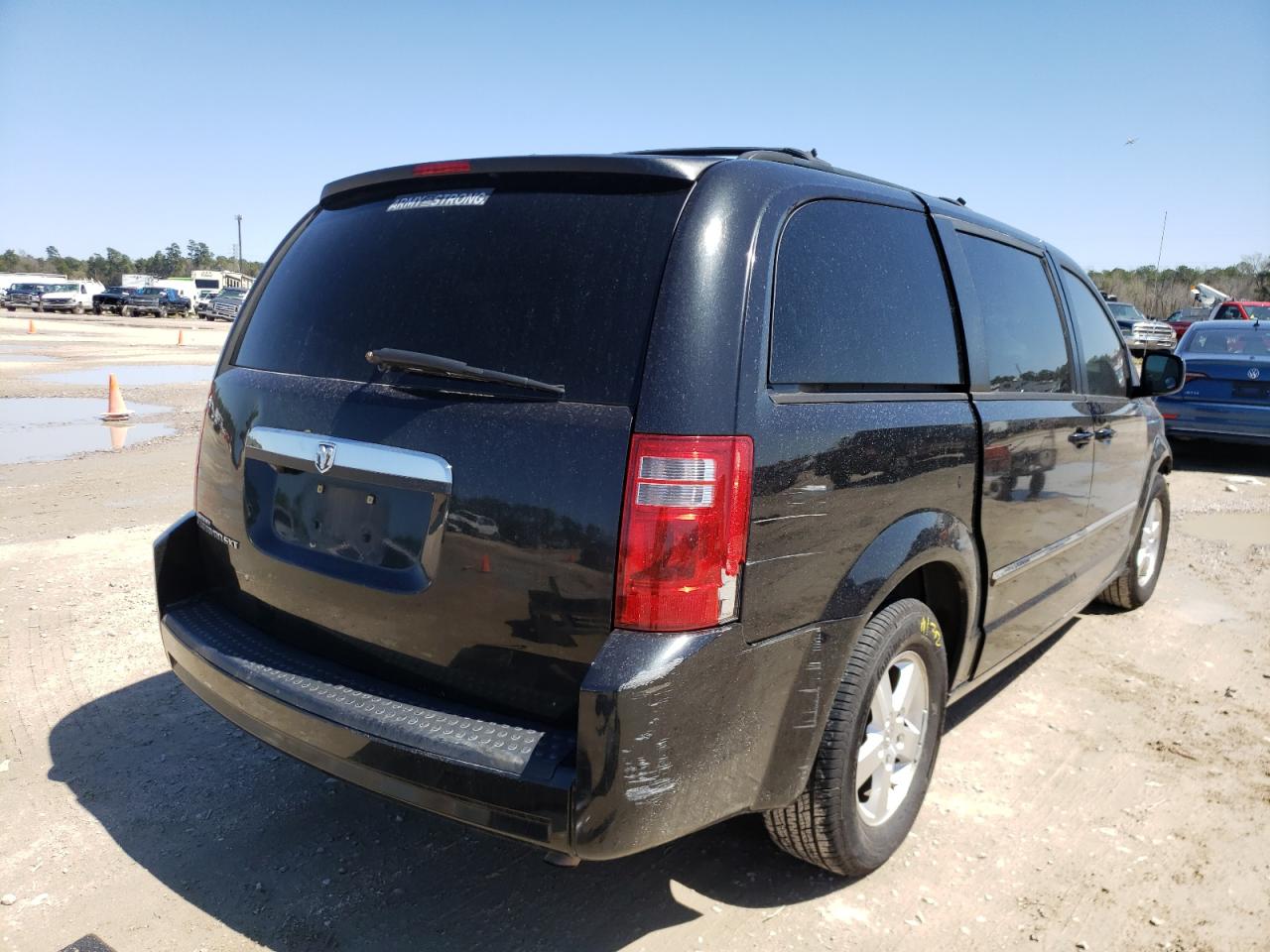 Photo 4 from auction – 2008 DODGE GRAND CARA with VIN 2D8HN54P38R113064