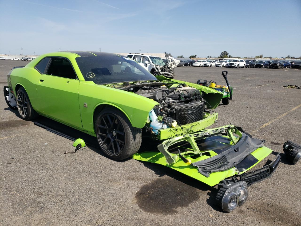 DODGE CHALLENGER 2015 with VIN 2C3CDZFJ7FH744015 - Photo from auction