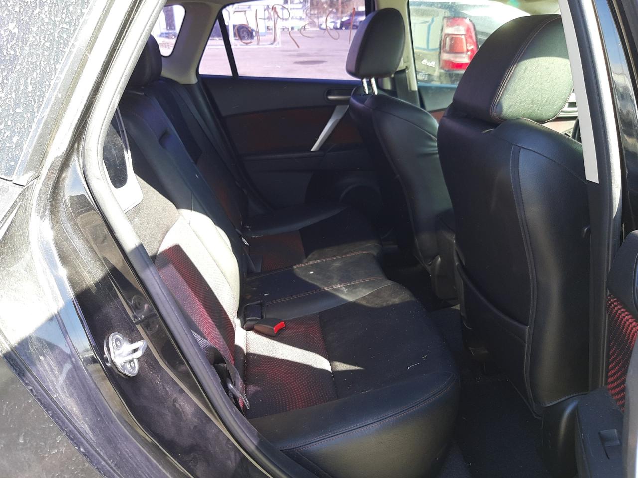 Photo 6 from auction – 2011 MAZDA SPEED 3 with VIN JM1BL1K38B1456175