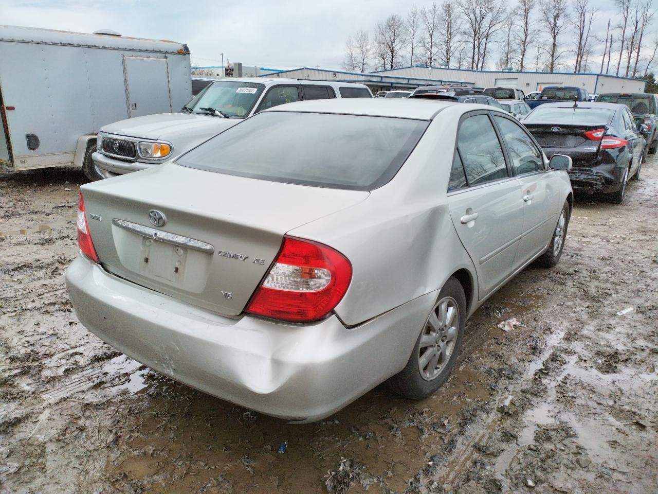 Photo 4 from auction – 2003 TOYOTA CAMRY LE with VIN JTDBF30K930148047