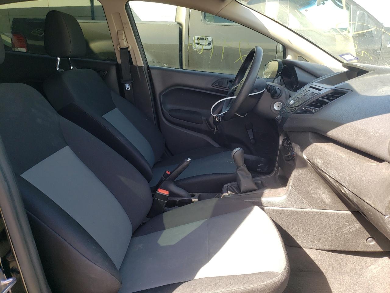 Photo 5 from auction – 2019 FORD FIESTA S with VIN 3FADP4AJ5KM116778