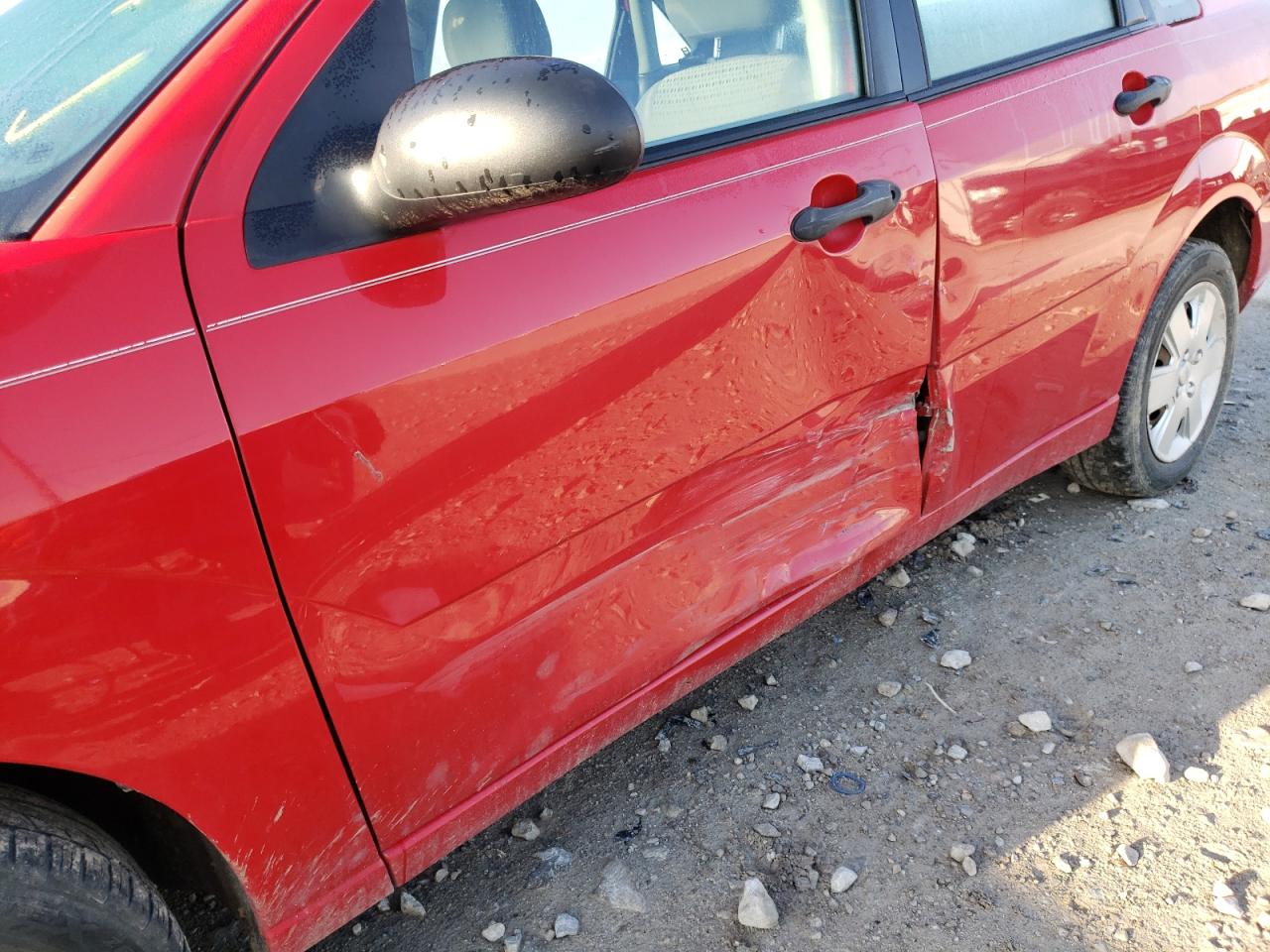 Photo 9 from auction – 2007 FORD FOCUS ZX4 with VIN 1FAFP34NX7W108281