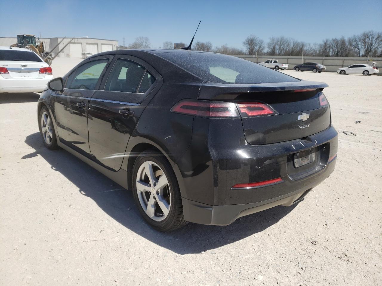 Photo 3 from auction – 2013 CHEVROLET VOLT with VIN 1G1RB6E49DU100413