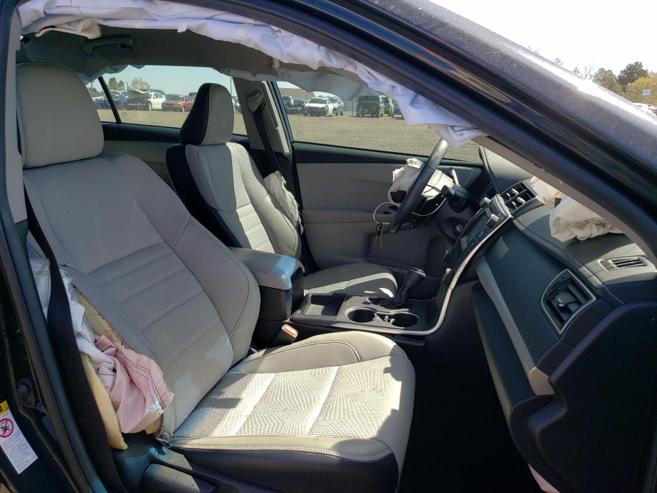 Photo 5 from auction – 2017 TOYOTA CAMRY LE with VIN 4T1BF1FK4HU624535