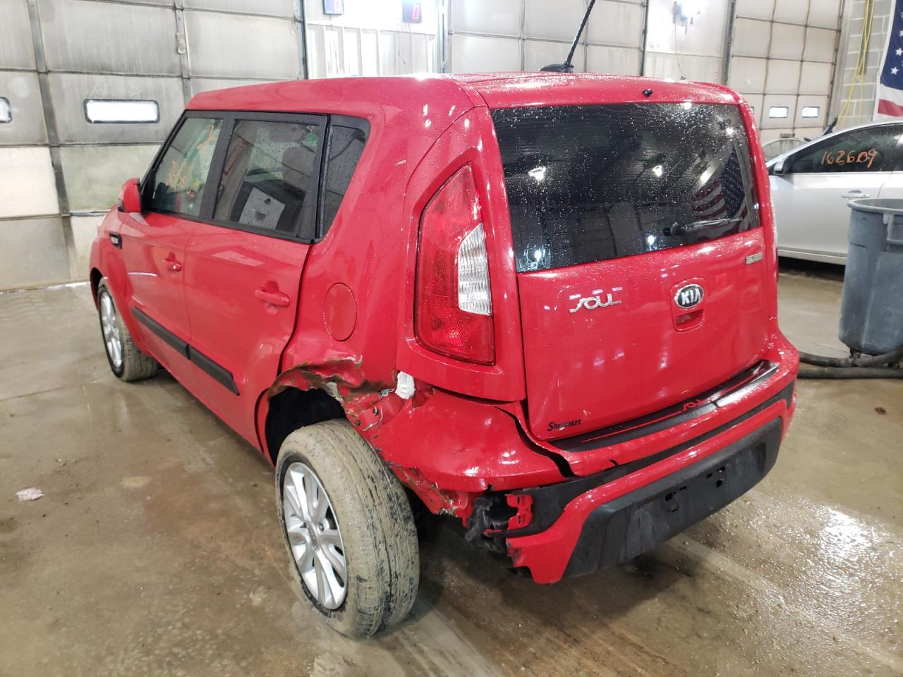 Photo 3 from auction – 2013 KIA SOUL with VIN KNDJT2A58D7610145
