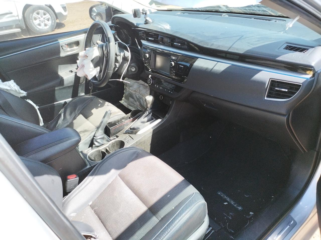 Photo 5 from auction – 2015 TOYOTA COROLLA L with VIN 5YFBURHE2FP277877