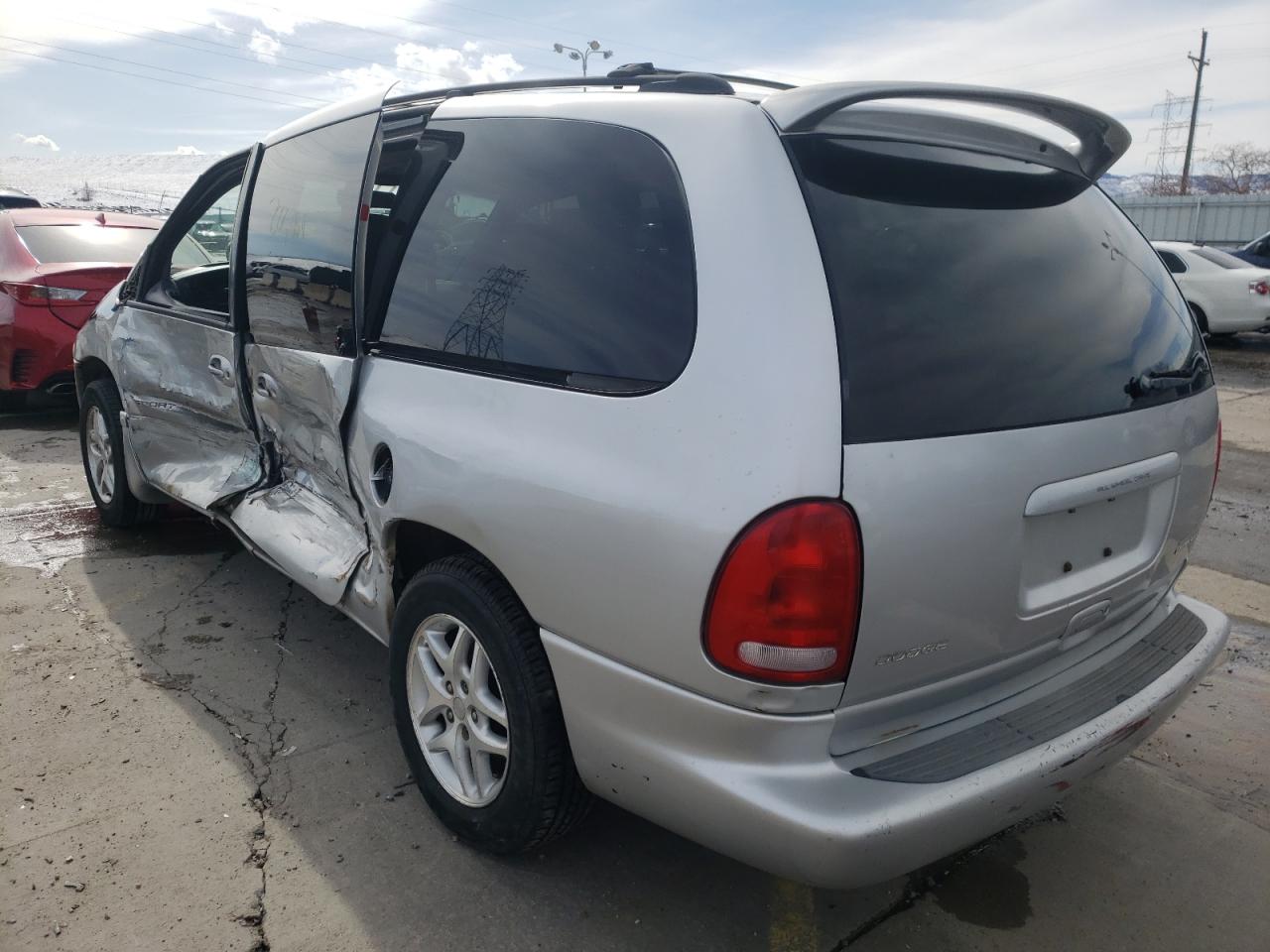 Photo 3 from auction – 2000 DODGE GRAND CARA with VIN 1B4GT44L3YB595313