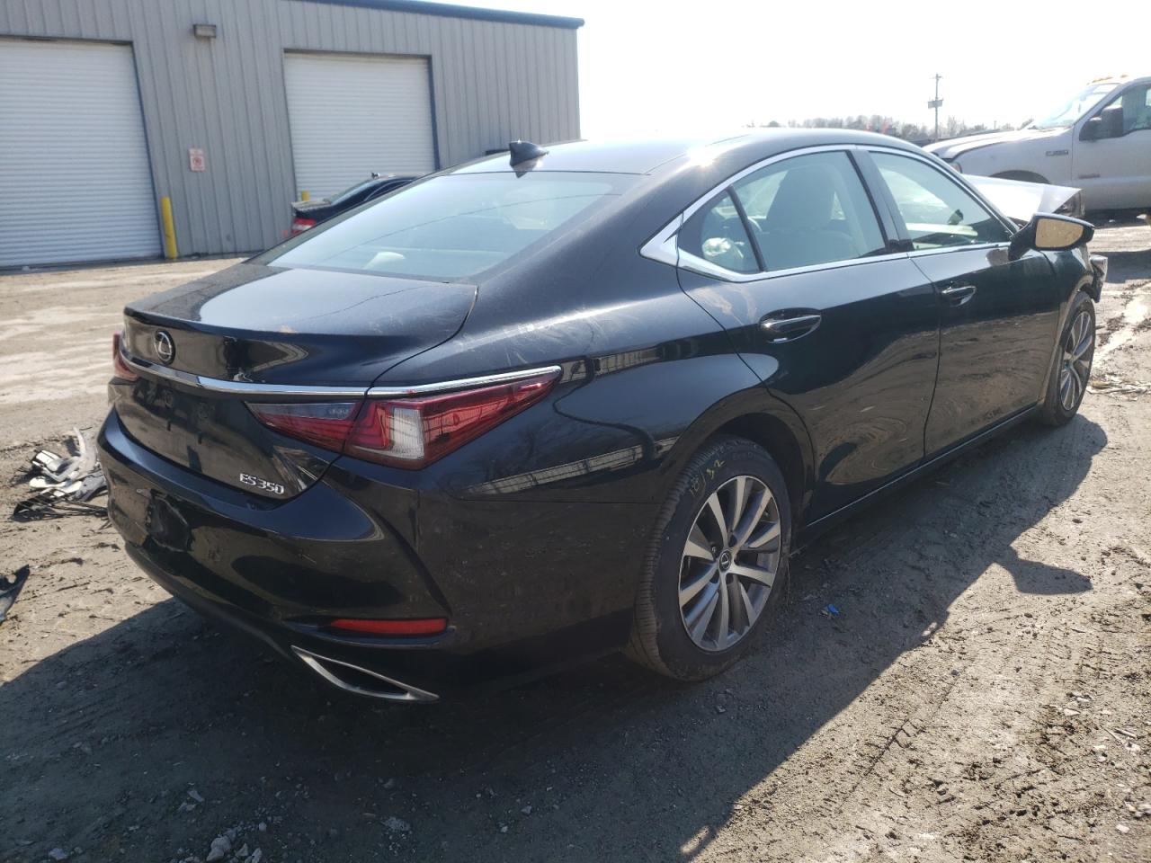 Photo 4 from auction – 2020 LEXUS ES 350 BAS with VIN 58ACZ1B19LU069589