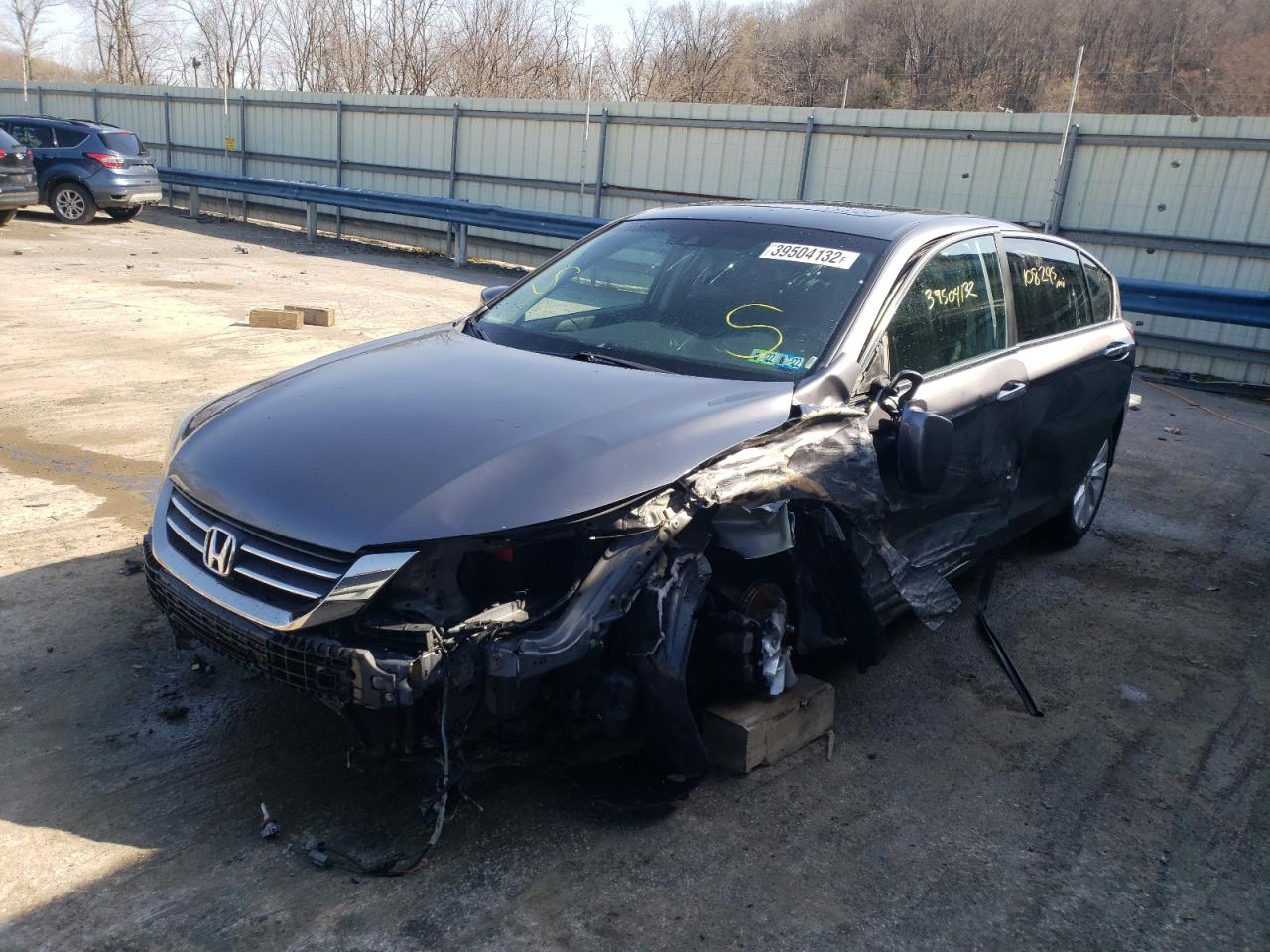 Photo 2 from auction – 2013 HONDA ACCORD EXL with VIN 1HGCR2F89DA046925