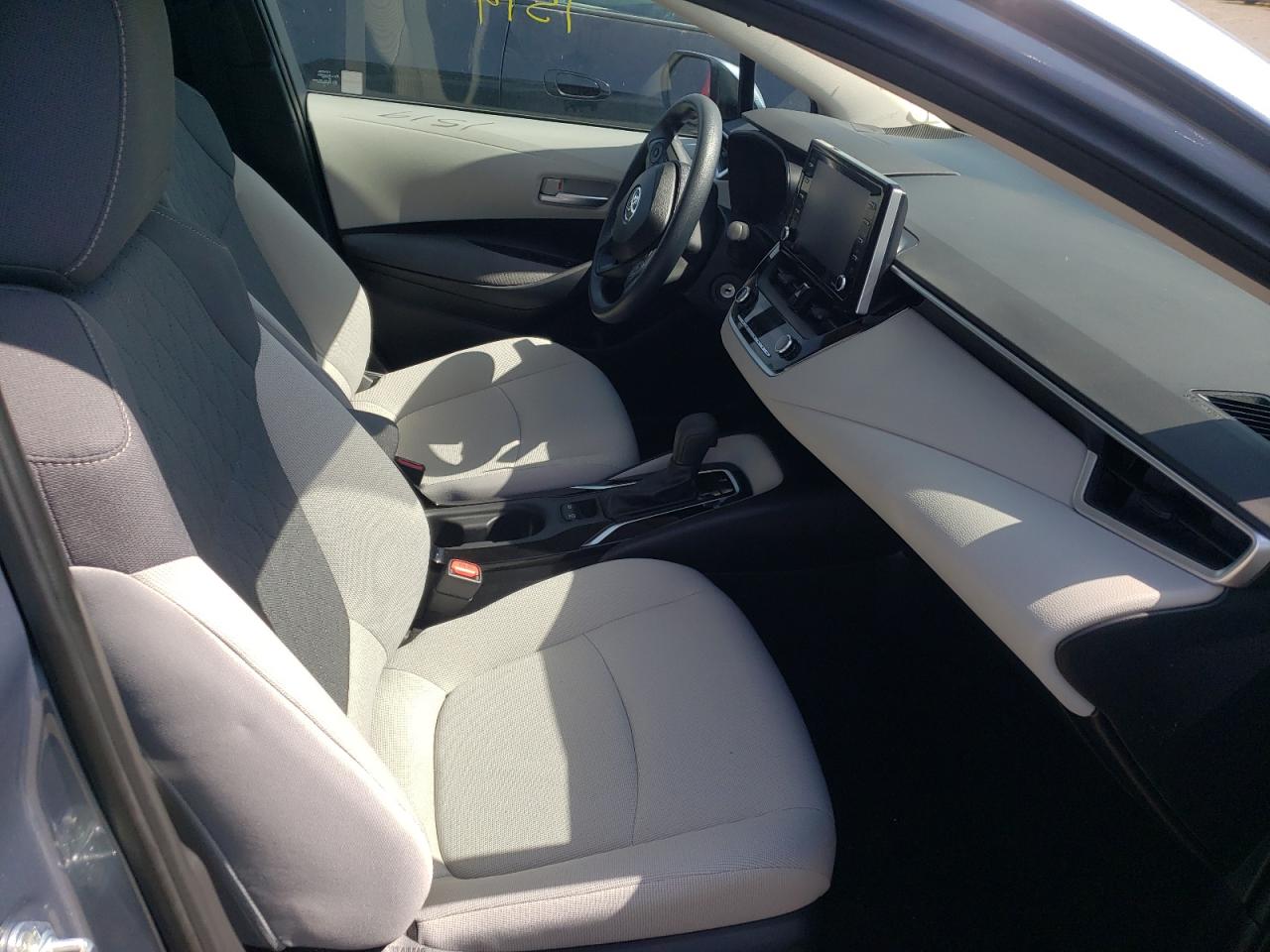 Photo 5 from auction – 2021 TOYOTA COROLLA LE with VIN 5YFEPMAEXMP269945