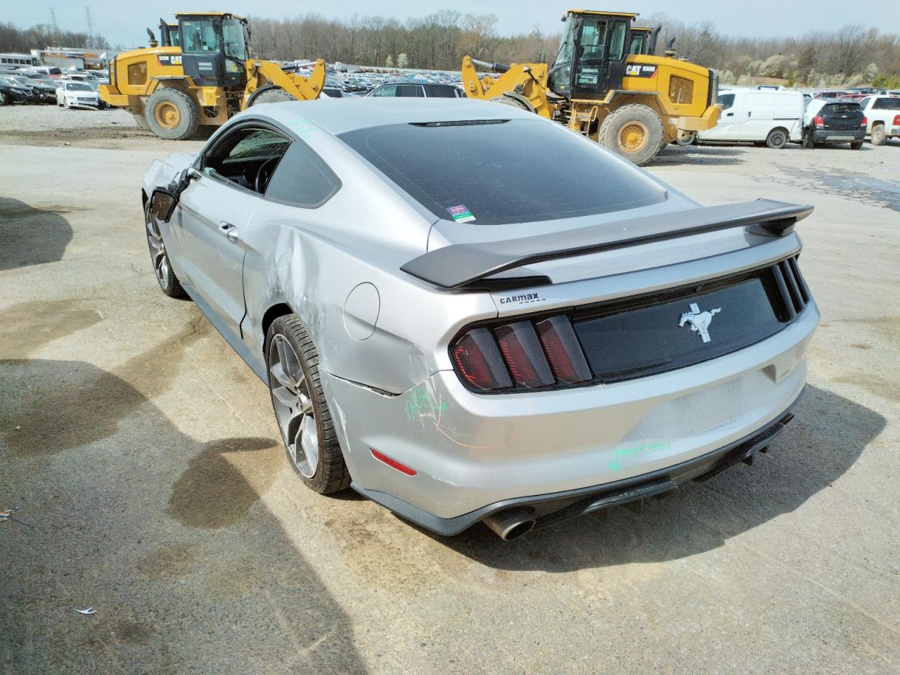 Photo 3 from auction – 2016 FORD MUSTANG with VIN 1FA6P8AM2G5245083