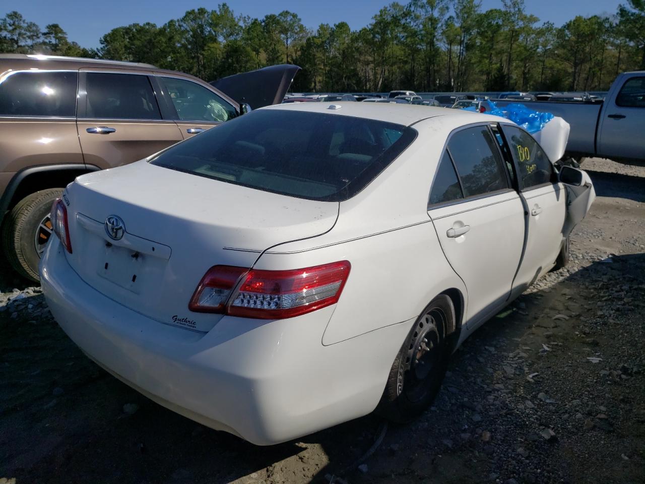 Photo 4 from auction – 2011 TOYOTA CAMRY BASE with VIN 4T1BF3EK7BU665004