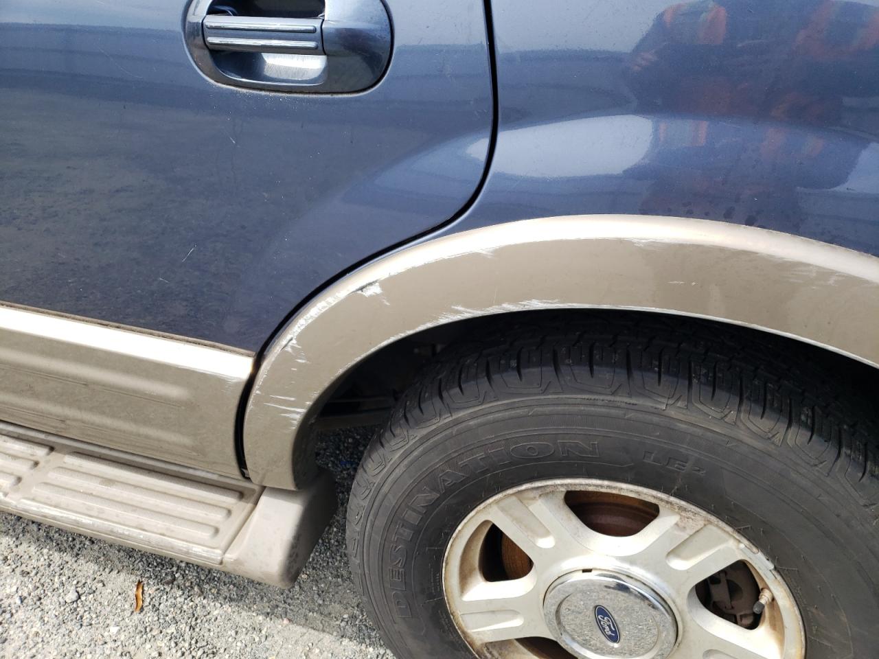 Photo 9 from auction – 2005 FORD EXPEDITION with VIN 1FMFU18L54LB75119