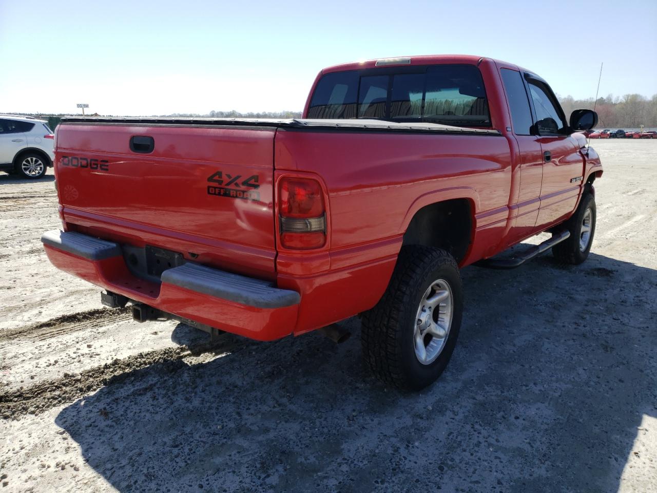 Photo 4 from auction – 2001 DODGE RAM 1500 with VIN 3B7HF13Z01G717688