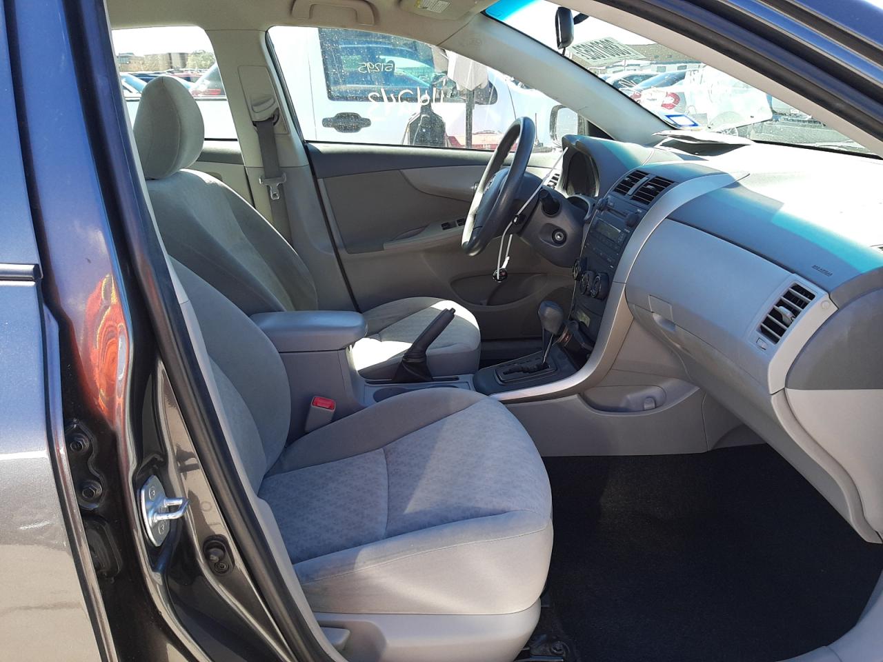 Photo 5 from auction – 2009 TOYOTA COROLLA BA with VIN JTDBL40E199070179