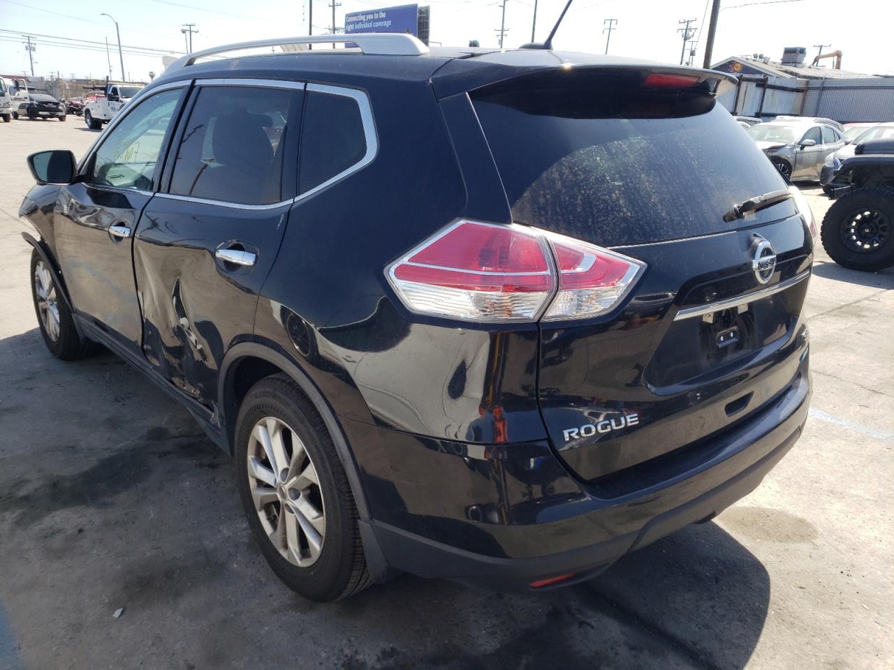 Photo 3 from auction – 2014 NISSAN ROGUE S with VIN 5N1AT2ML3EC809697