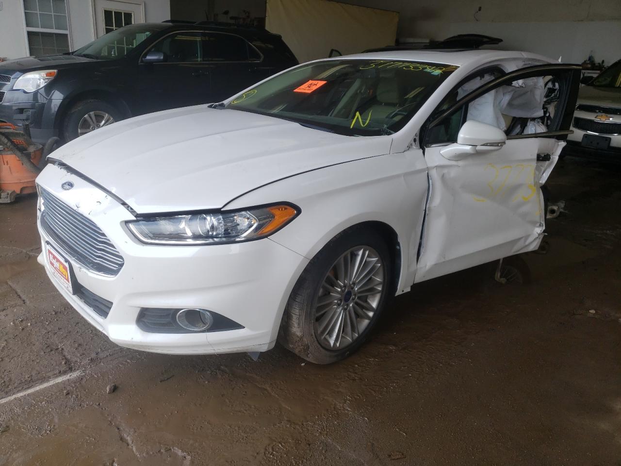 Photo 2 from auction – 2016 FORD FUSION SE with VIN 3FA6P0T90GR403444