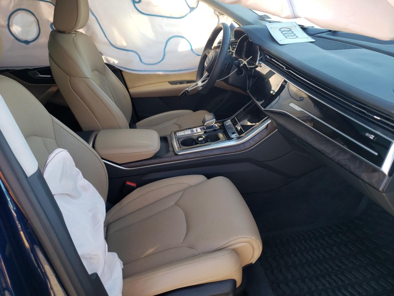 Photo 5 from auction – 2020 AUDI Q7 PRESTIG with VIN WA1VXAF72LD008023