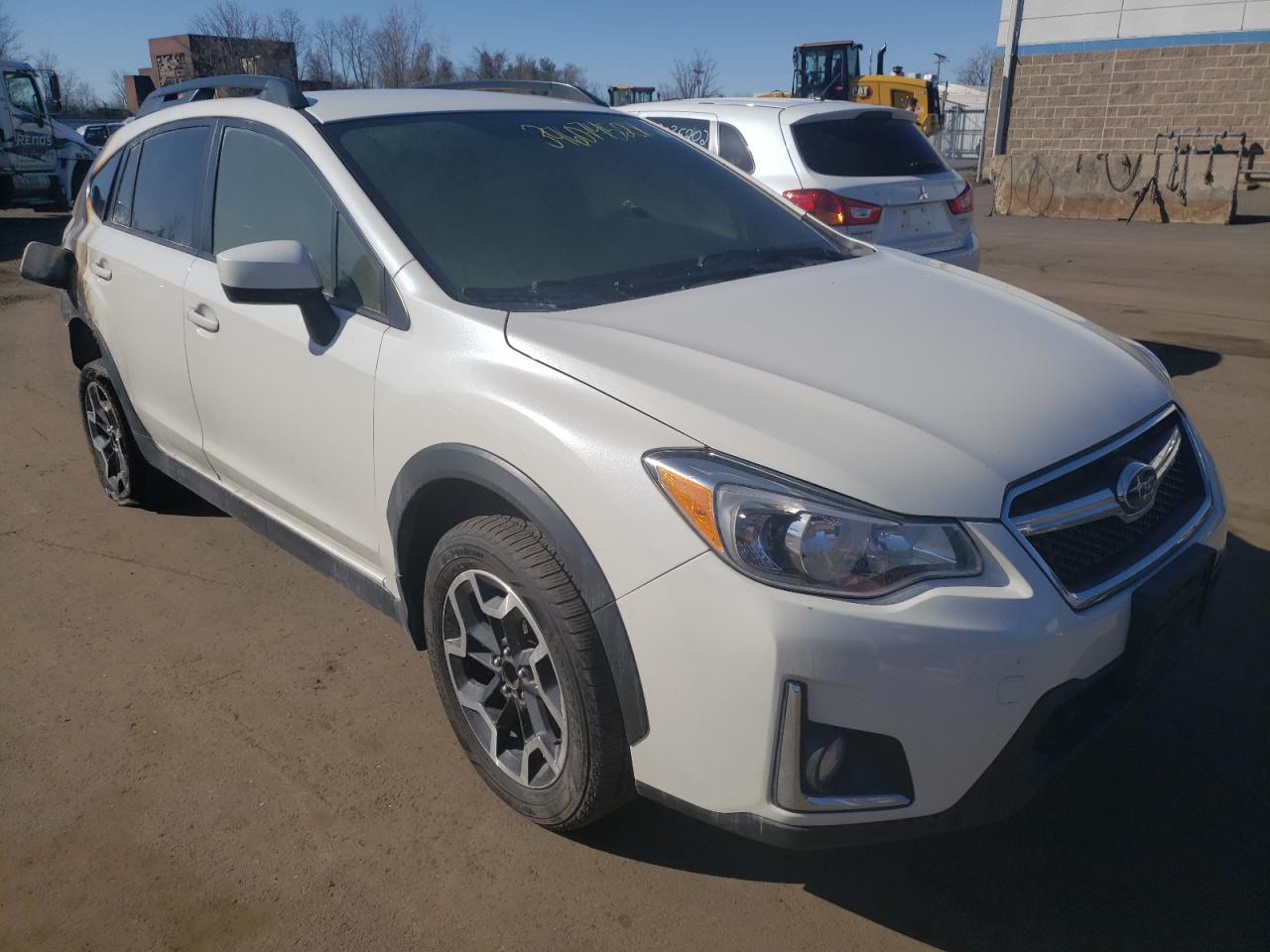 SUBARU CROSSTREK 2016 with VIN JF2GPABC1G9335377 - Photo from auction
