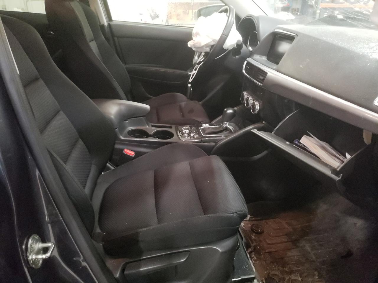 Photo 5 from auction – 2016 MAZDA CX-5 TOURI with VIN JM3KE4CYXG0862971
