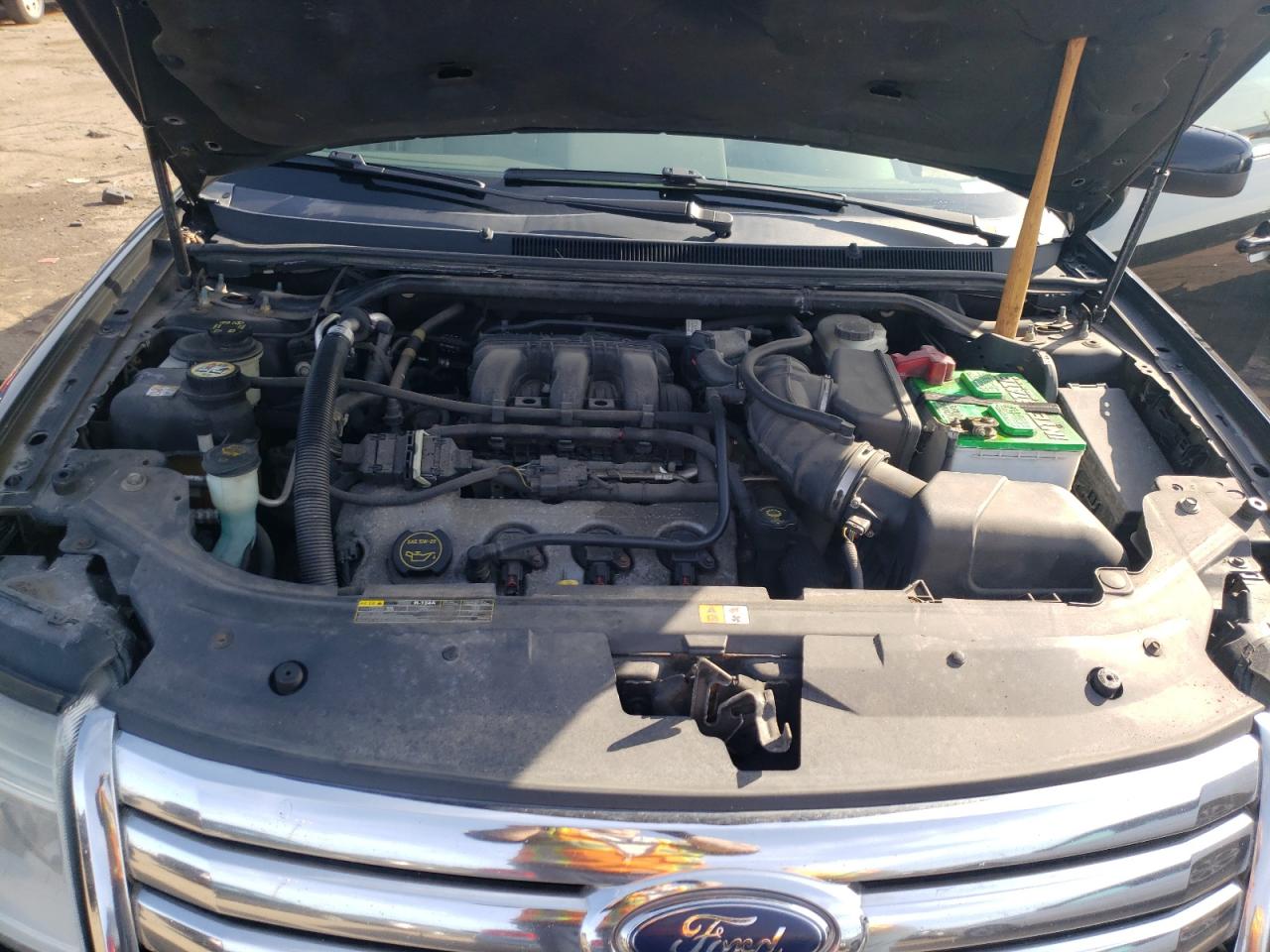 Photo 7 from auction – 2008 FORD TAURUS SEL with VIN 1FAHP27W88G106774
