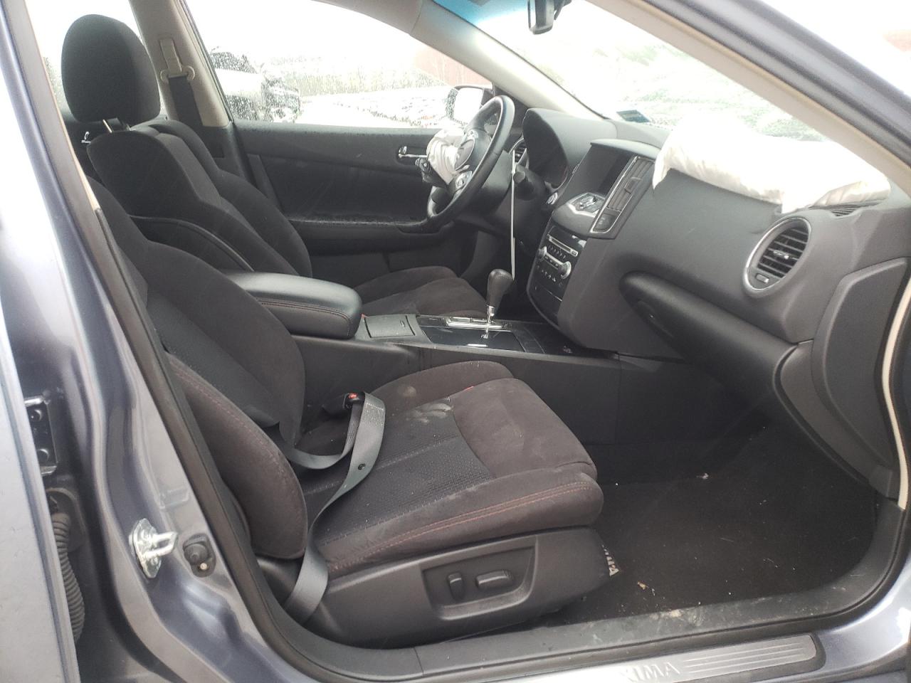 Photo 5 from auction – 2012 NISSAN MAXIMA S with VIN 1N4AA5AP1CC806397