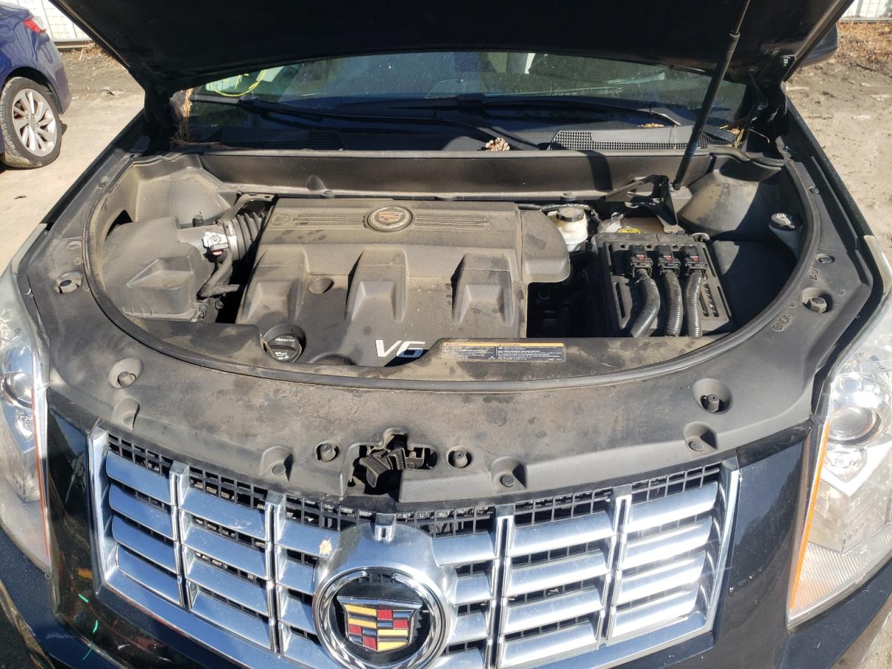 Photo 7 from auction – 2016 CADILLAC SRX PERFOR with VIN 3GYFNCE38GS583981