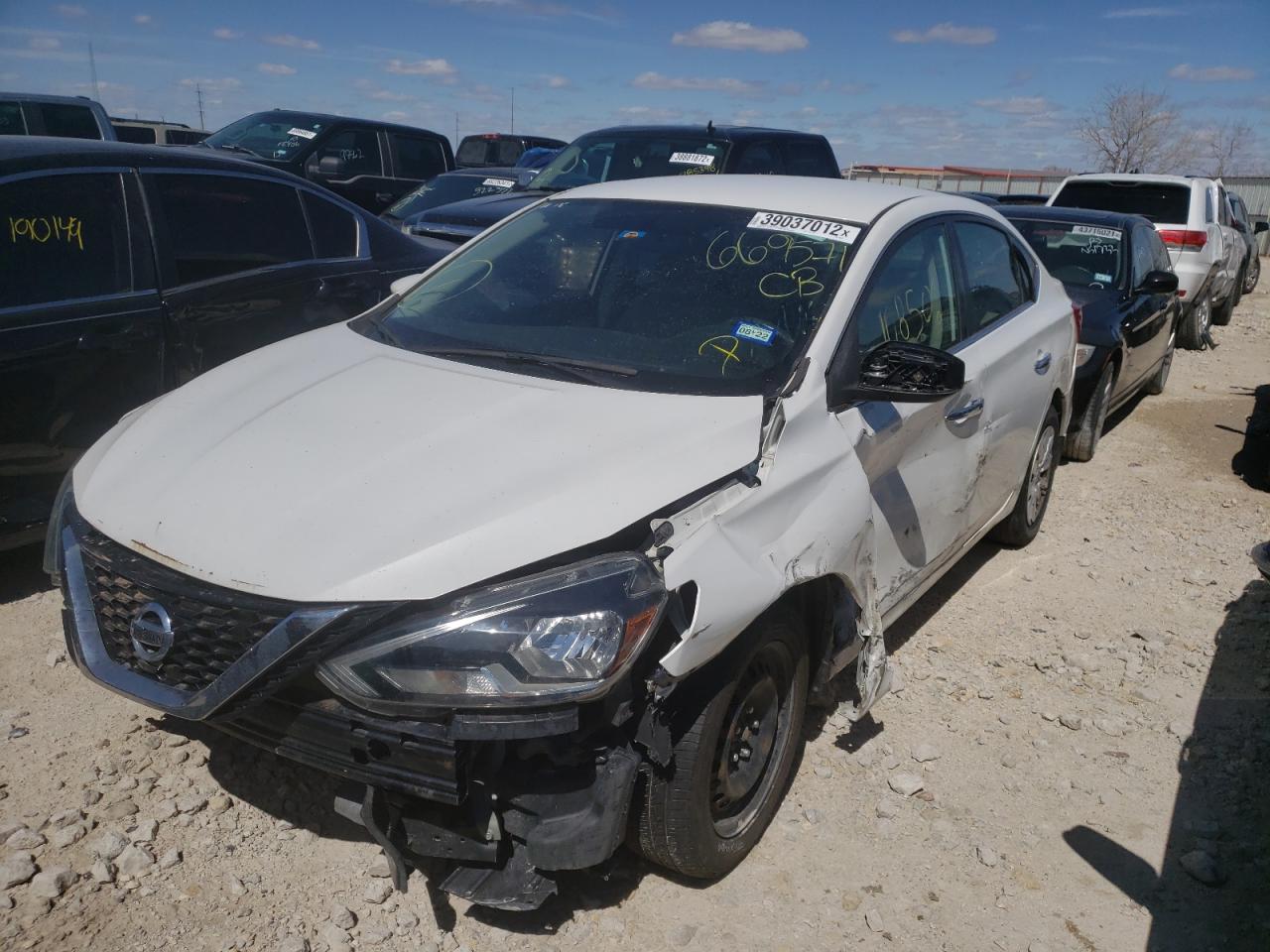Photo 2 from auction – 2016 NISSAN SENTRA S with VIN 3N1AB7AP6GL669571
