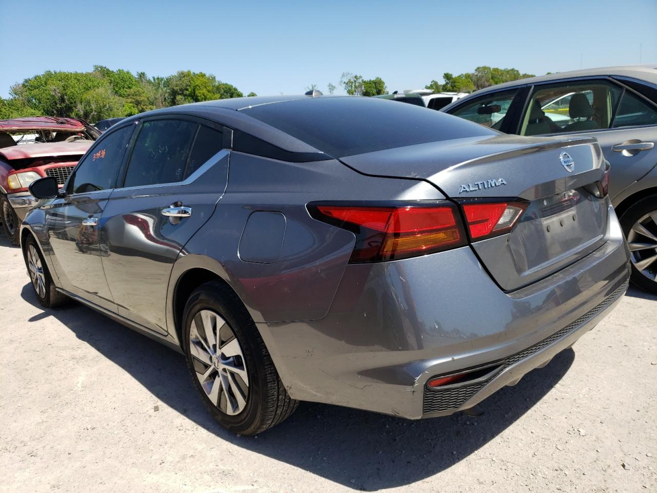Photo 3 from auction – 2020 NISSAN ALTIMA S with VIN 1N4BL4BV2LC224900