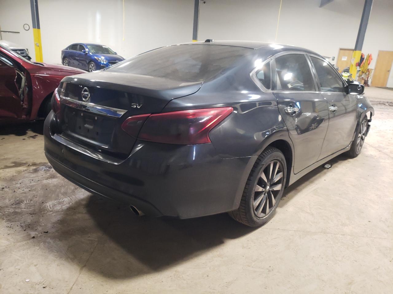 Photo 4 from auction – 2017 NISSAN ALTIMA 2.5 with VIN 1N4AL3AP1HC237539