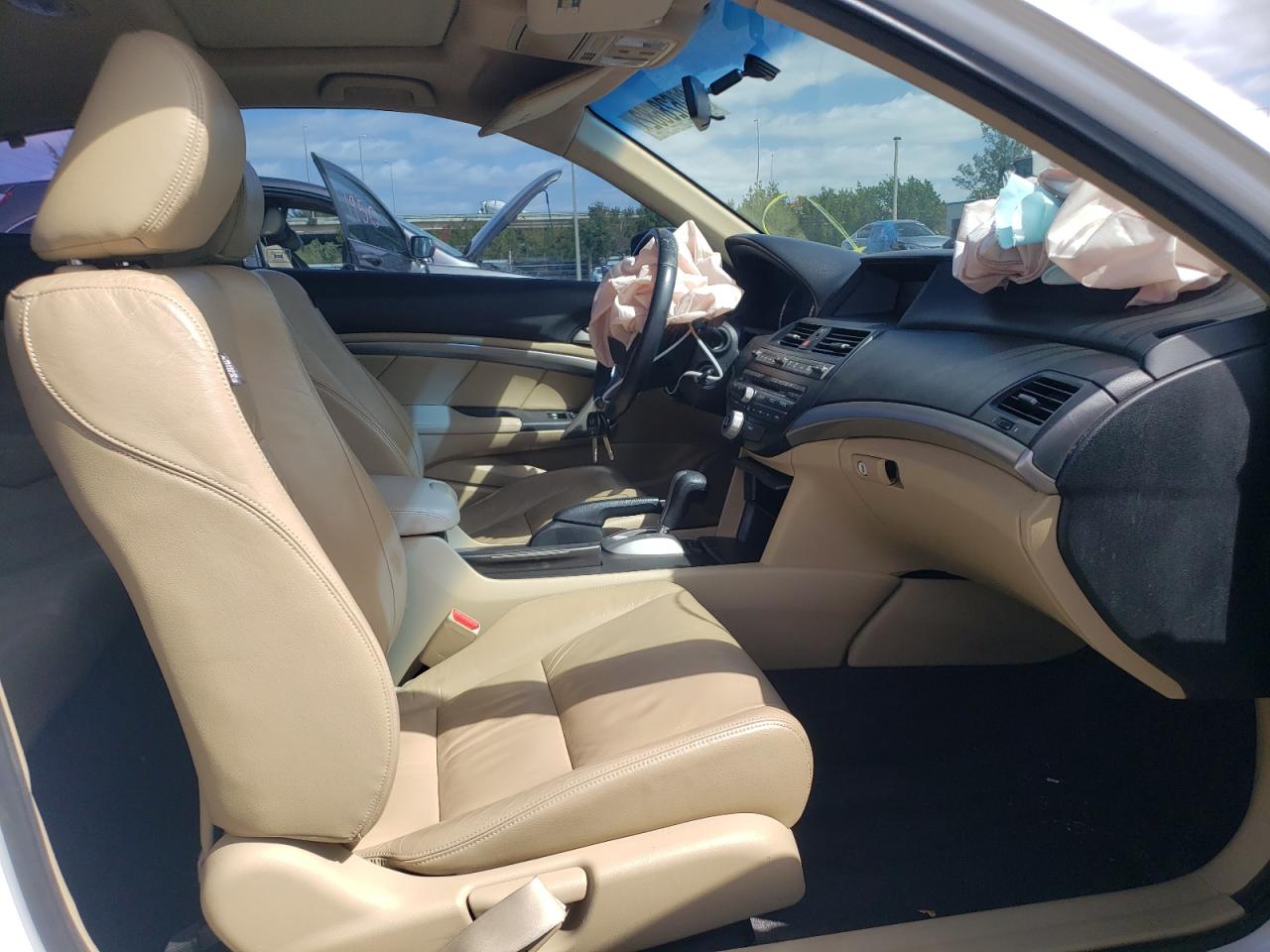 Photo 5 from auction – 2011 HONDA ACCORD EXL with VIN 1HGCS2B80BA000794