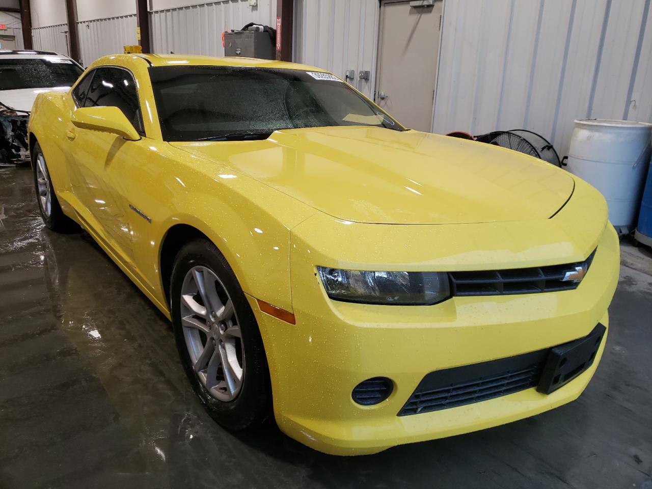 CHEVROLET CAMARO LS 2015 with VIN 2G1FB1E32F9228103 - Photo from auction