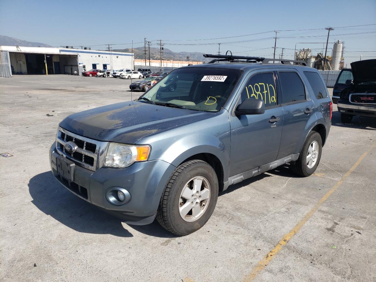 Photo 2 from auction – 2012 FORD ESCAPE with VIN 1FMCU0DG3CKB55204
