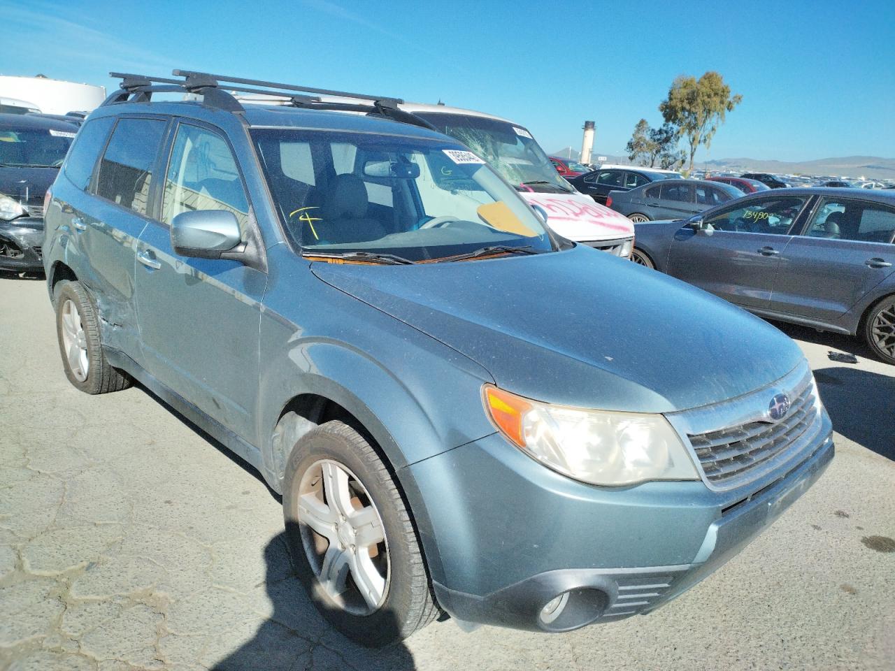 SUBARU FORESTER 2 2010 with VIN JF2SH6DC2AH775770 - Photo from auction